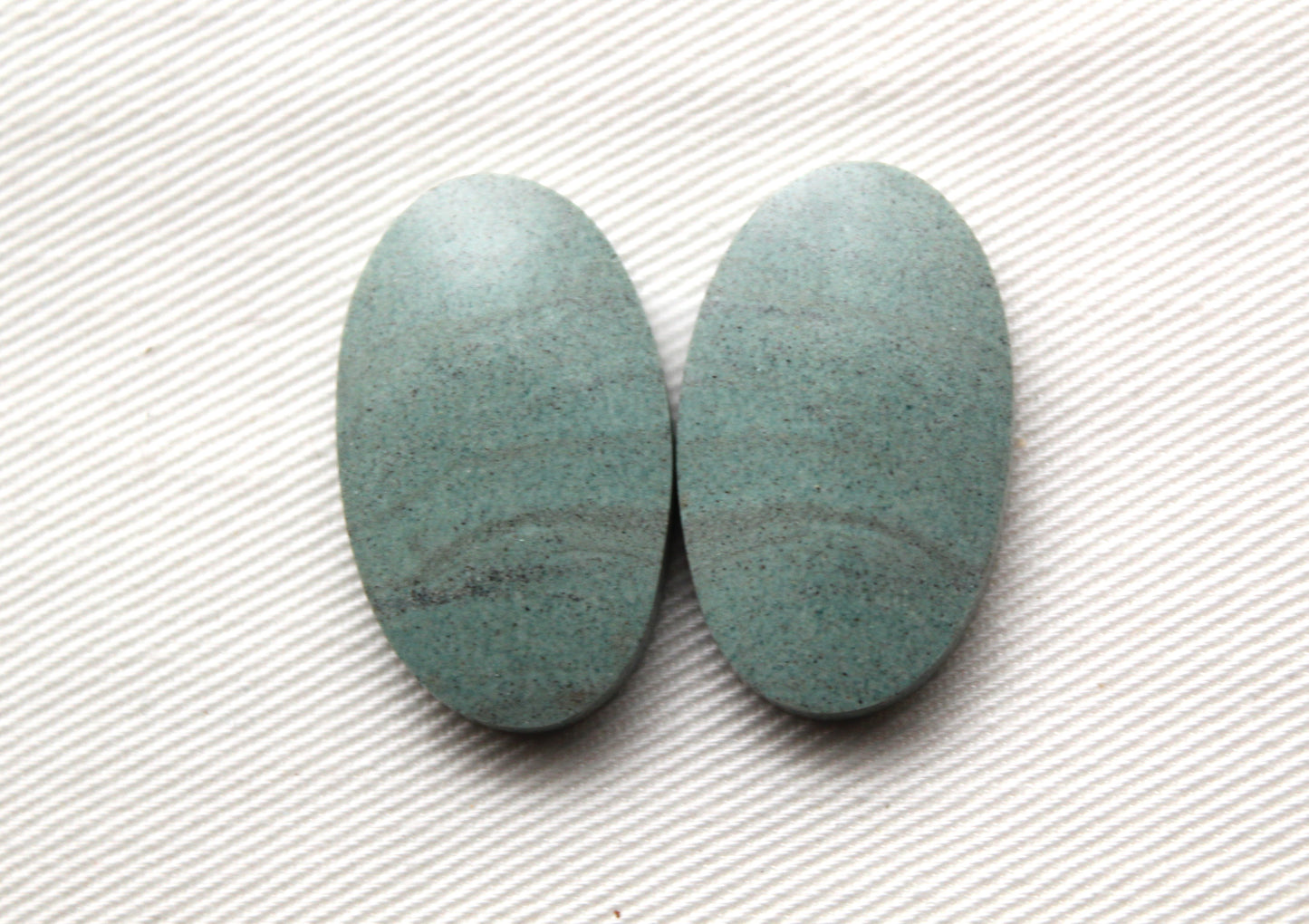 Pair of green Jasper Cabochons Oval gemstones