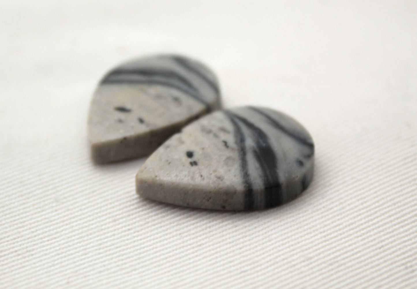 Pair of striped Jasper Cabochons Pear