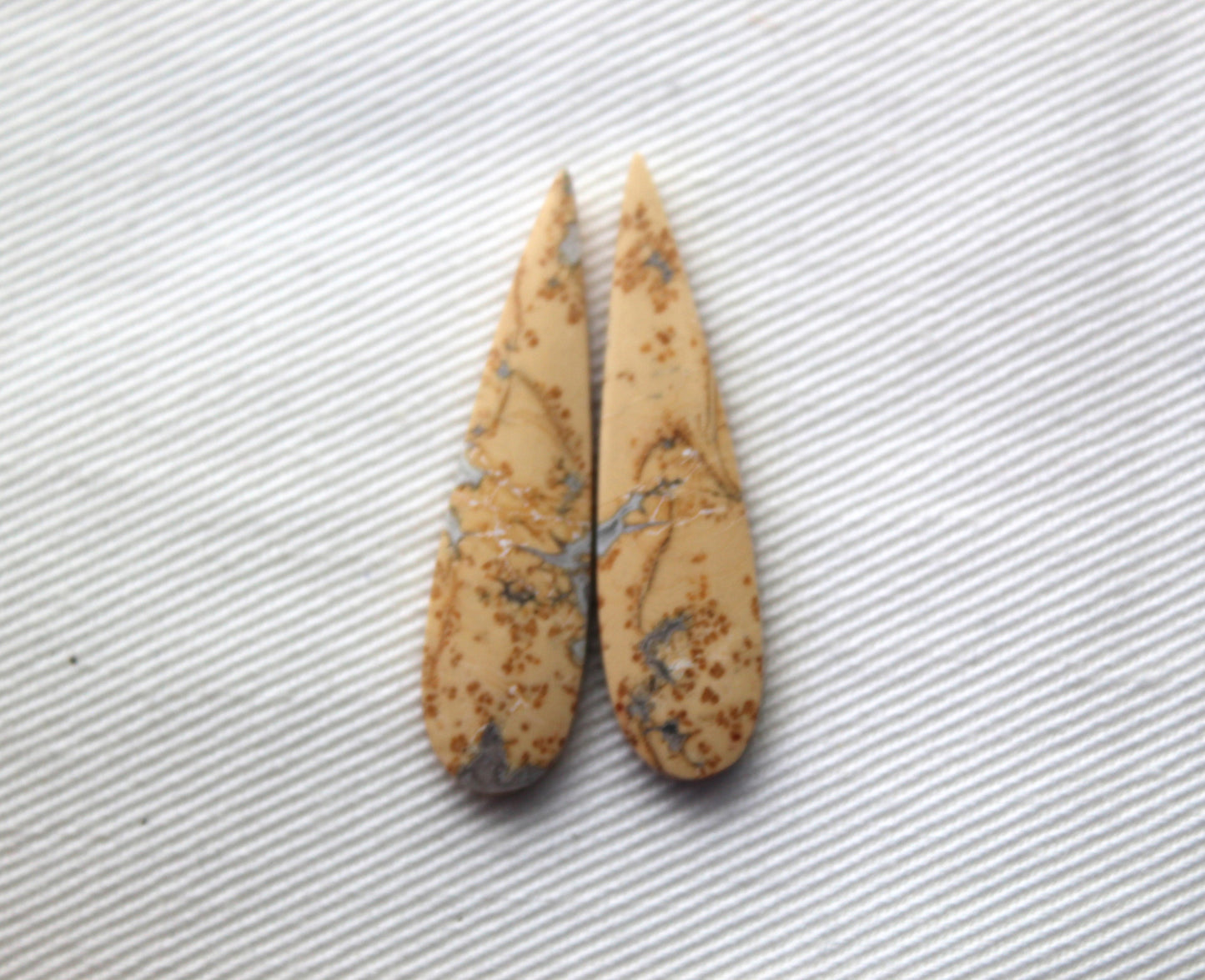 Pair of Maligano Jasper cabochons Gemstone yellow gray
