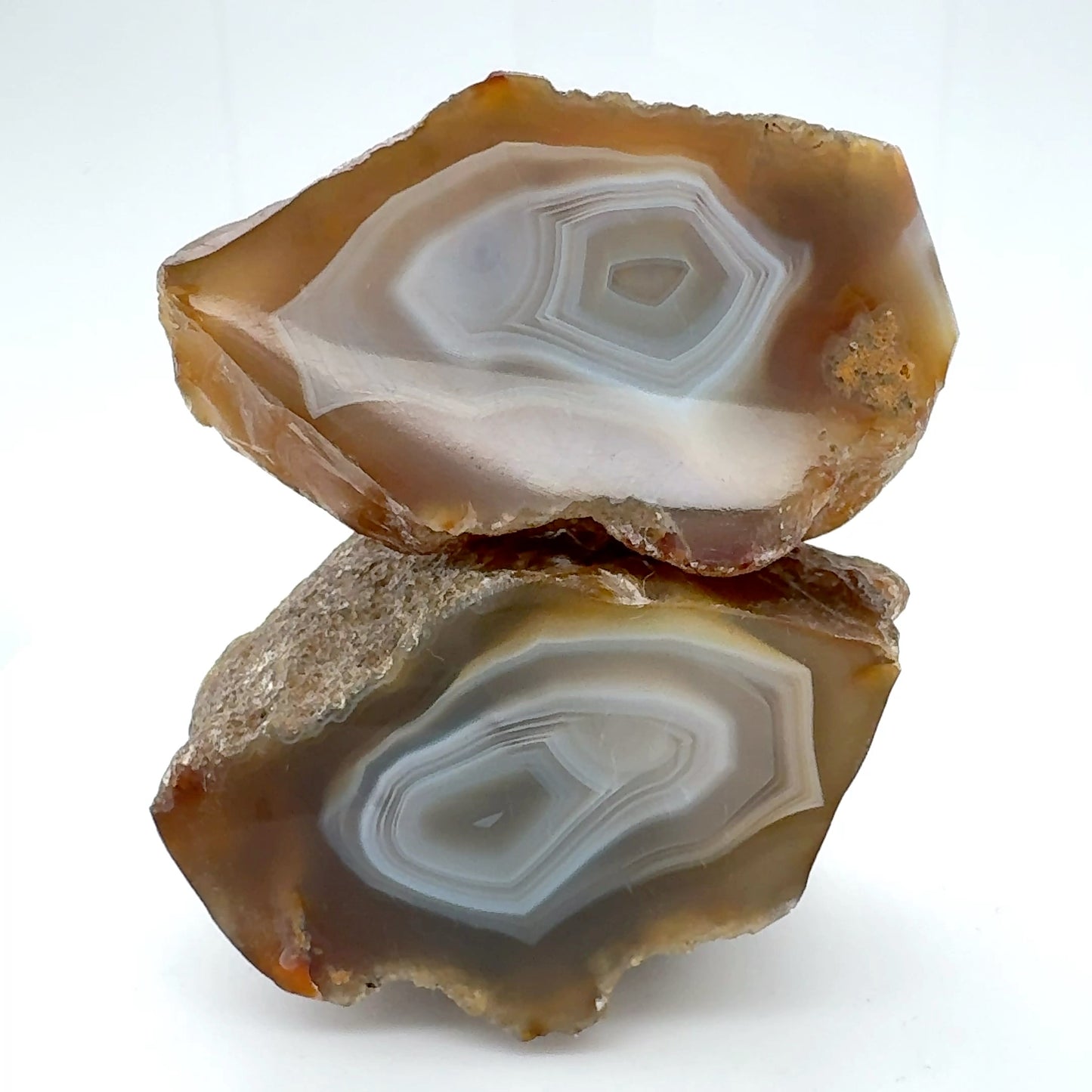 Indonesian Agate nodule polished Parallax Banding