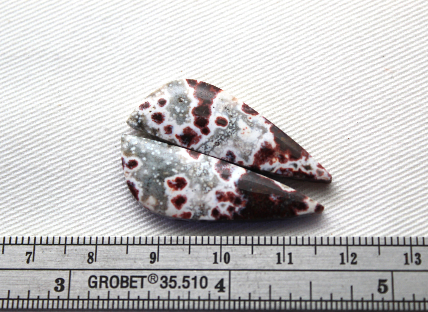 <tc>Paire de cabochons de jaspe de rivière multicolore triangle pierres naturelles</tc>