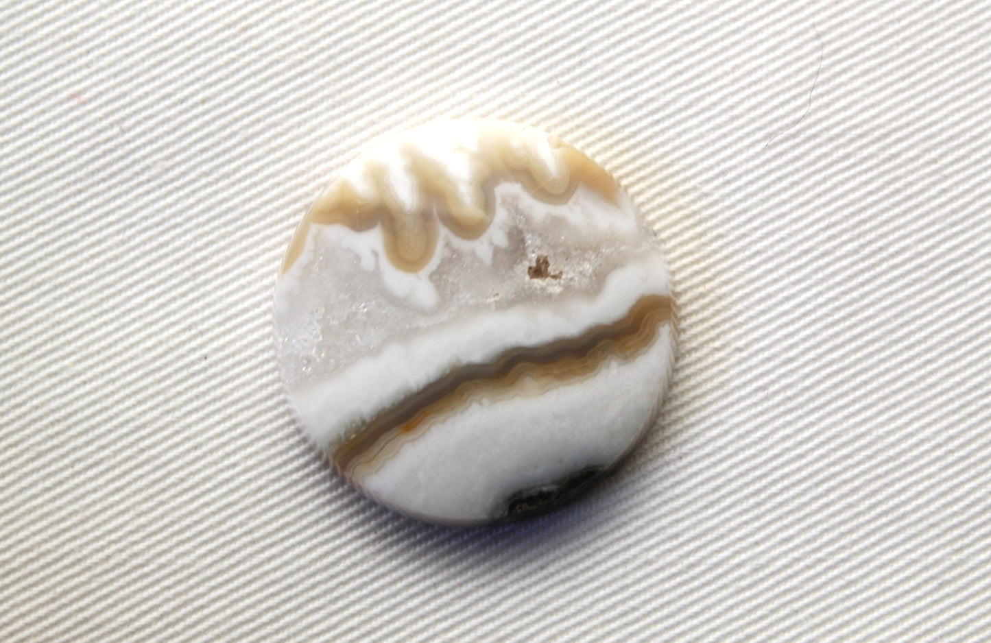 Seam Agate Cabochon Gemstone White round 30MM