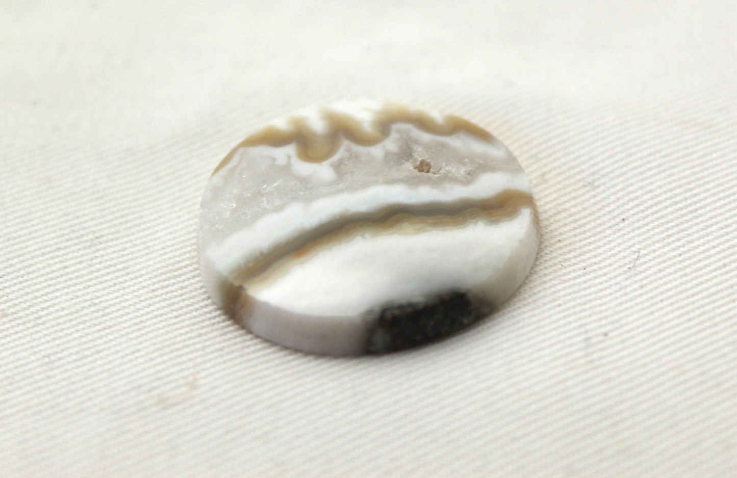 Seam Agate Cabochon Gemstone White round 30MM