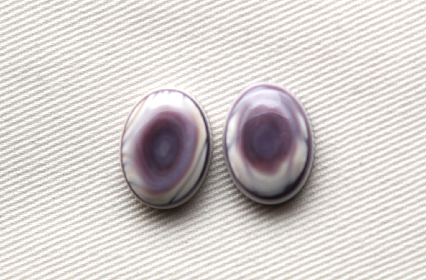 TWO Wampum Quahog Shell Oval 12X16MM purple