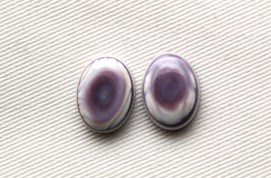 TWO Wampum Quahog Shell Oval 12X16MM purple