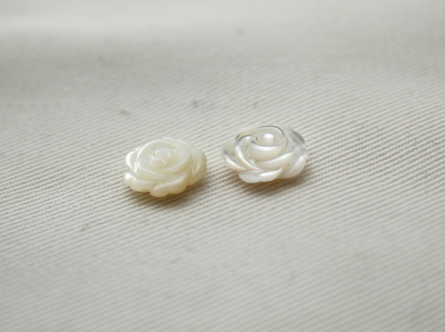 DEUX cabochons Nacre Pierres gemmes rondes 10MM