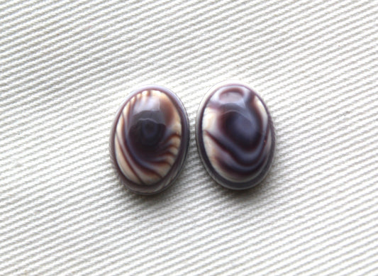TWO Wampum Quahog Shell Oval 10x14MM