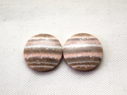 Pair of banded beige Jasper Cabochons round 21MM