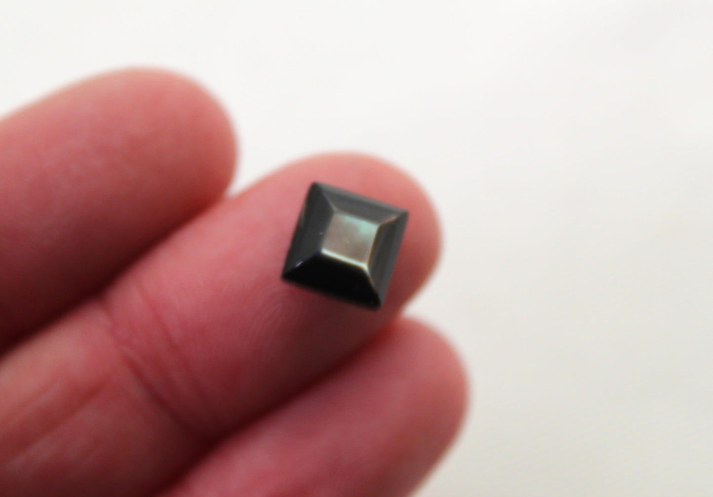 TWO Mother of Pearl Dark Grey cabochons Gemstones faceted square 8MM