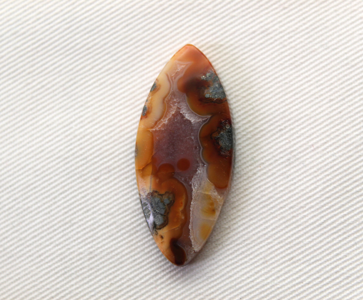 NICE Marcasite in Cabochon Marquise Gemstone DRUZY edge
