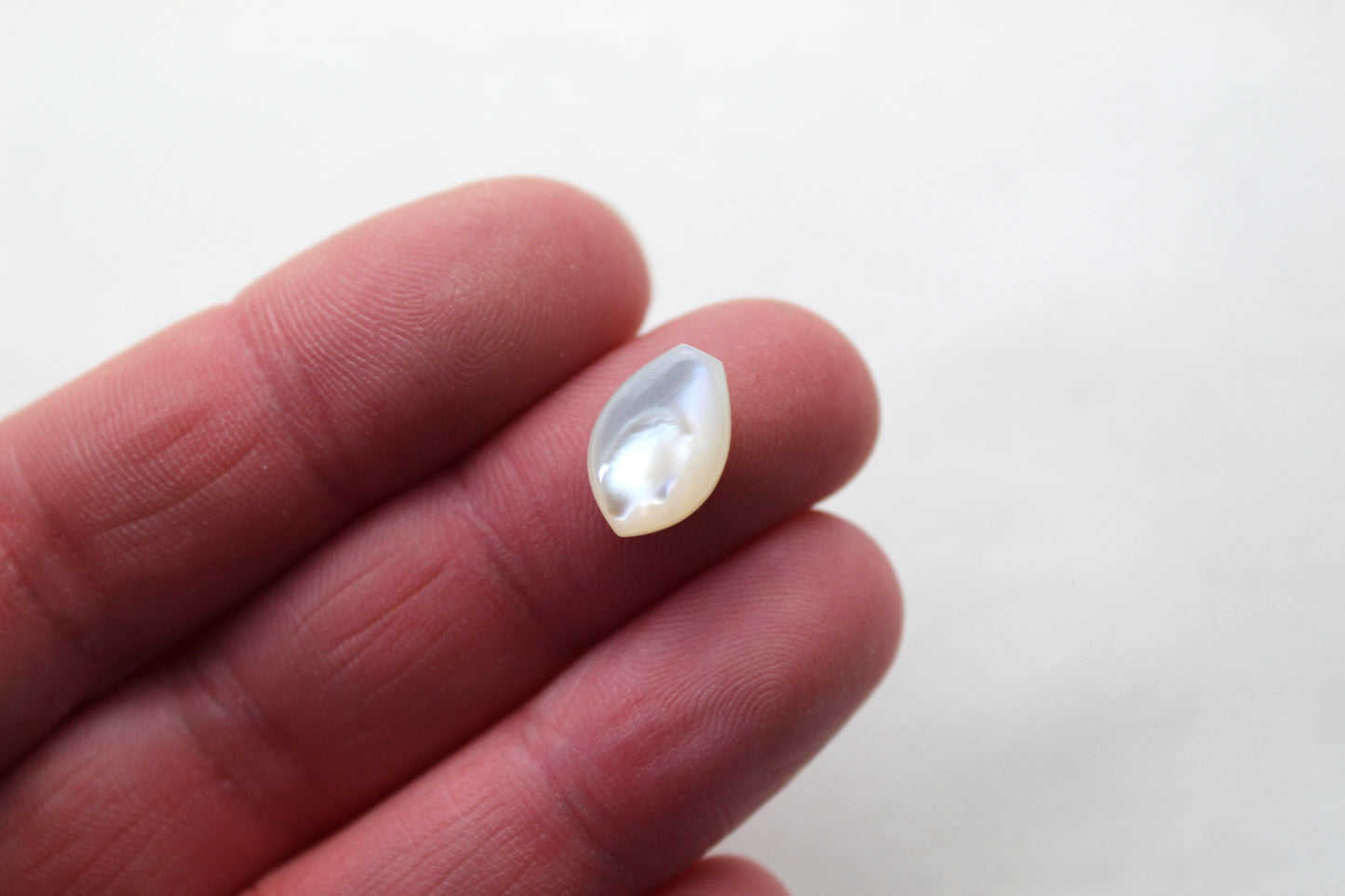DEUX cabochons Nacre Pierres gemmes rondes 10MM