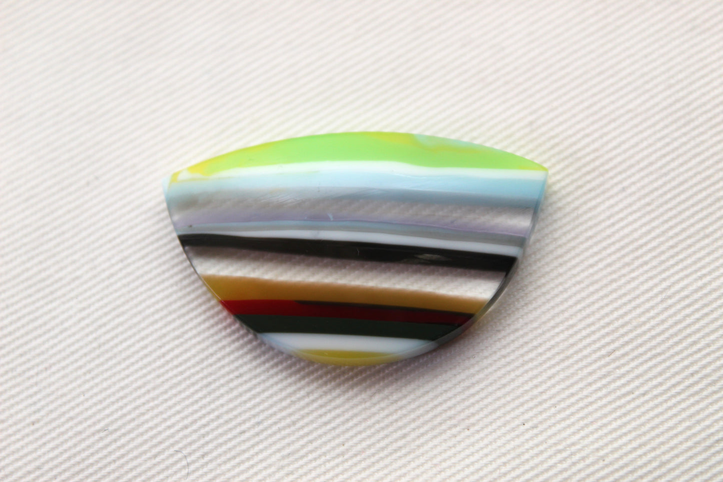 Surfite Cabochon multicolors clear