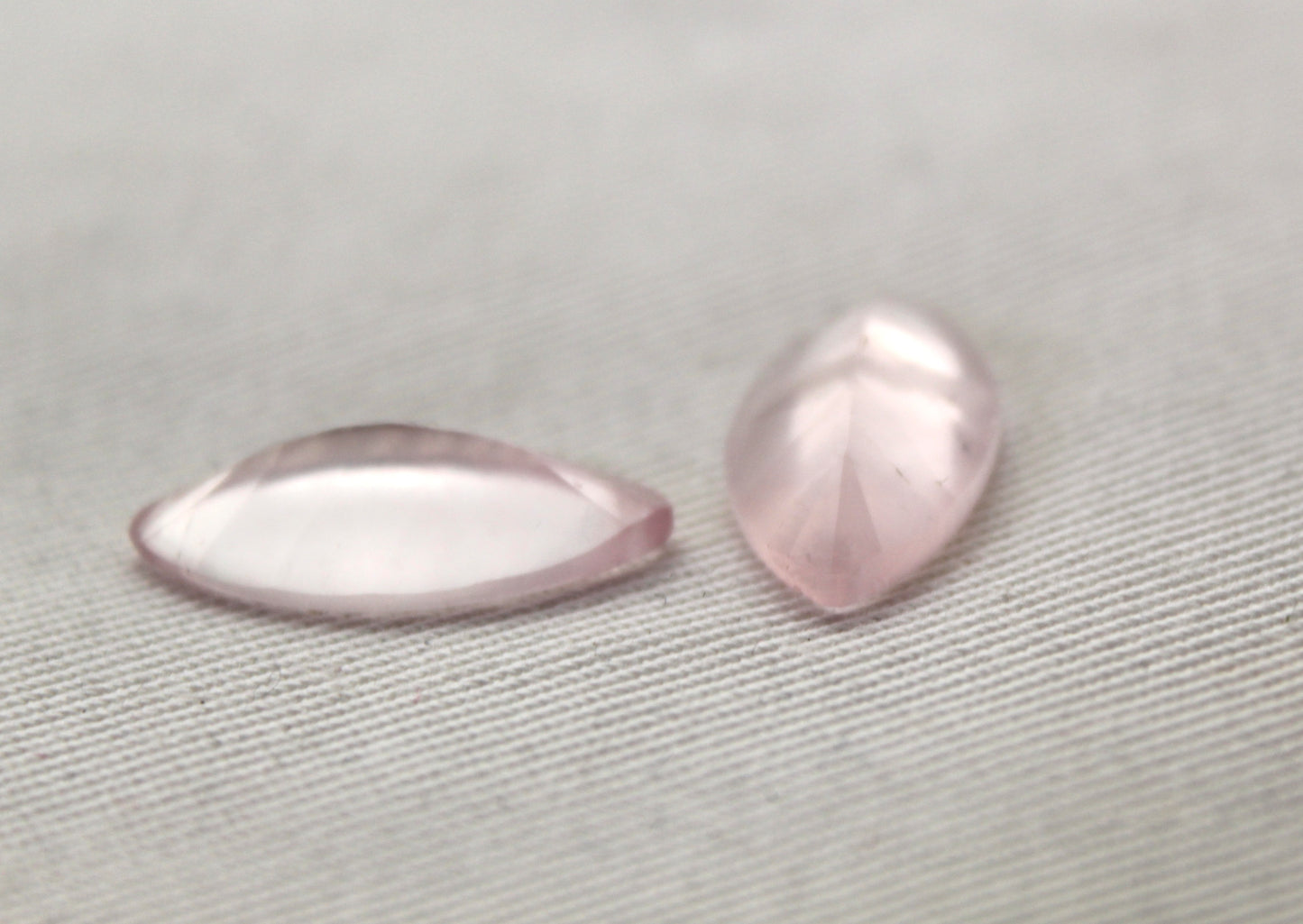 <tc>Paire de cabochons Quartz Rose Pierres rondes 8MM</tc>