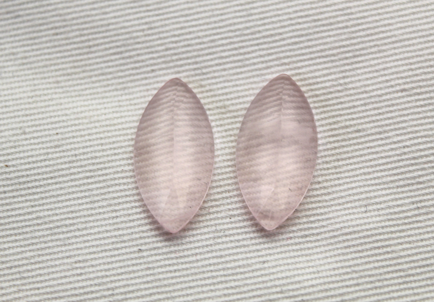 <tc>Paire de cabochons Quartz Rose Pierres rondes 8MM</tc>