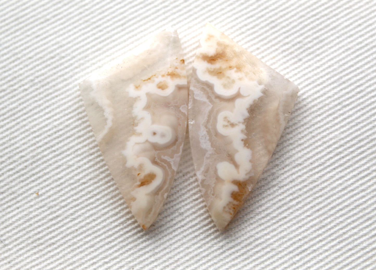 Pandora Agate Pair Cabochon Gemstone white beige