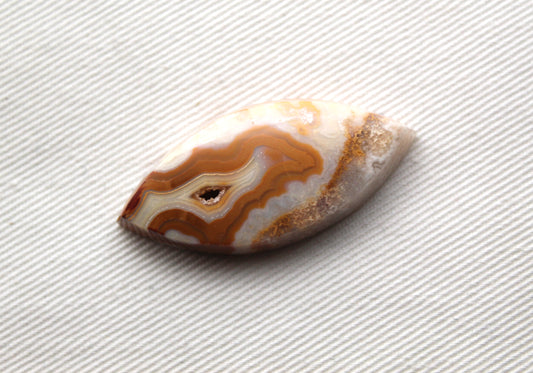 Crazy Lace Agate Cabochon Gemstone larme