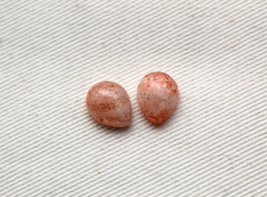 <tc>Deux cabochons de sunstone ovales 10x8MM pierres oranges</tc>