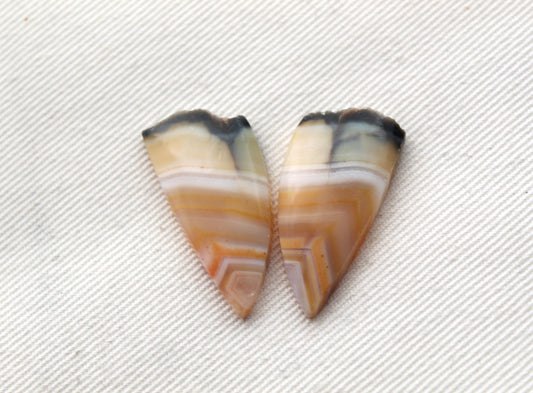Agate rubanée Cabochon Pierre gemme Cercueil orange