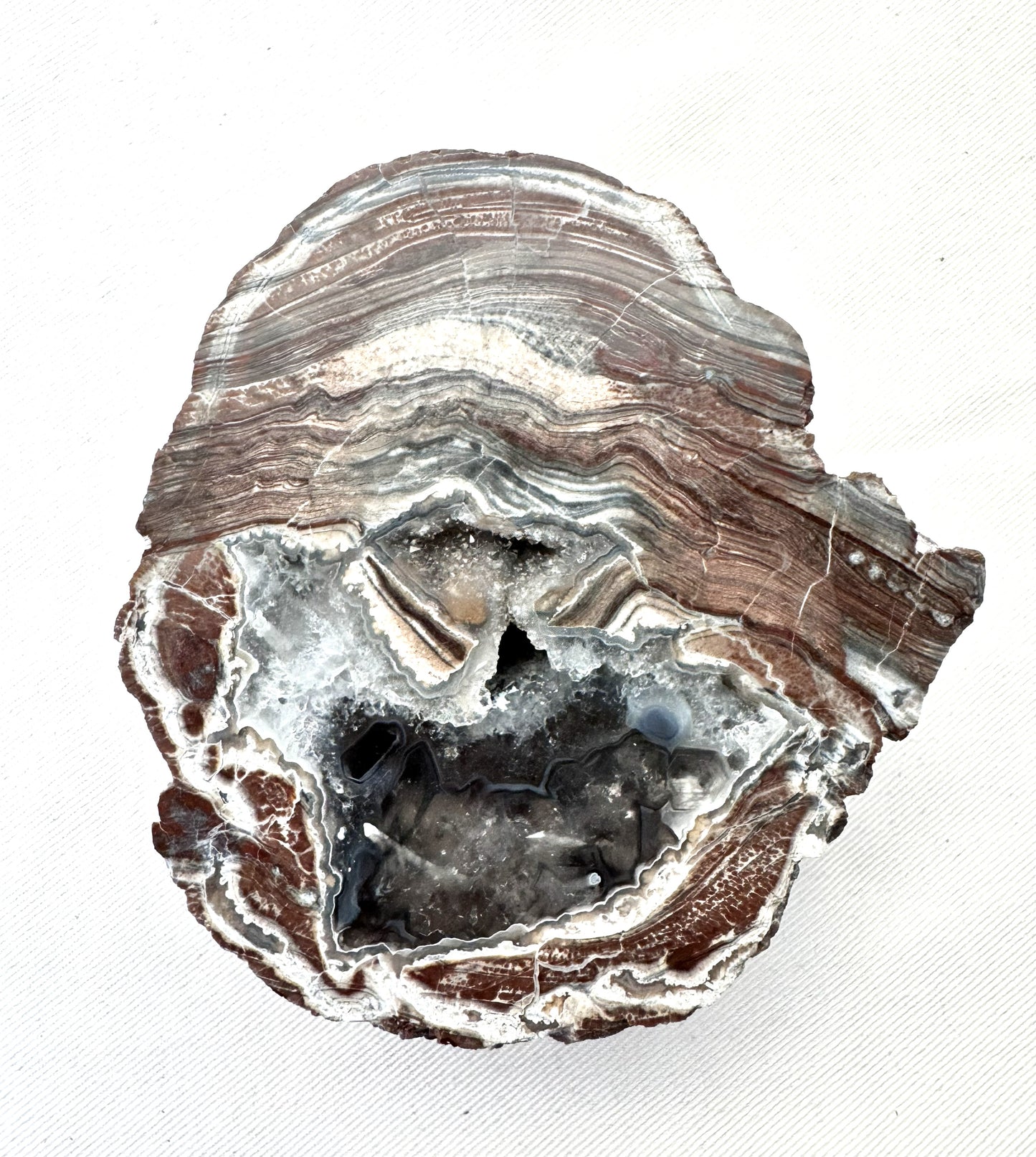 Thunder egg fluorescent Nodule polished Half nodule