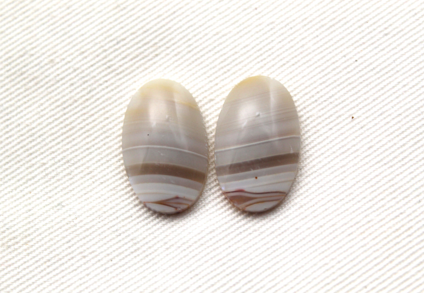 Small banded Agate Pair Cabochon Gemstone white Oval