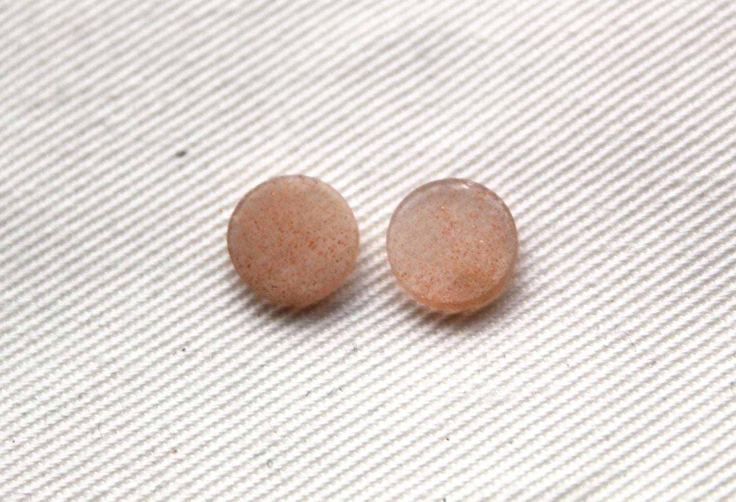 TWO Gold sand Sunstone cabochons 8 MM Gemstones round