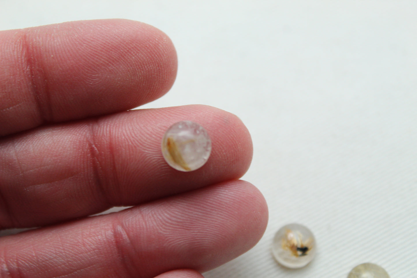 FOUR rutilated Quartz cabochons Round Gemstones golden needles 8MM