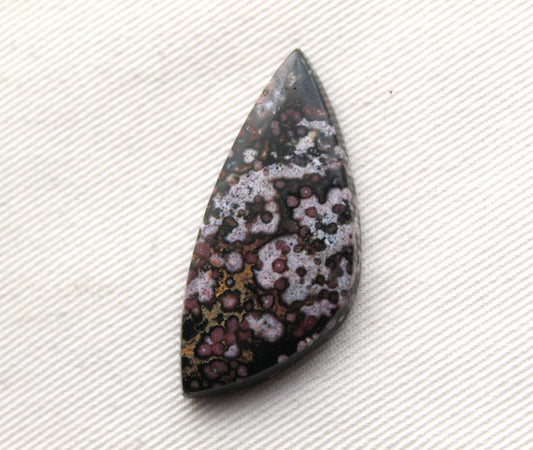 River Jasper Cabochon Gemstone vert jaune larme