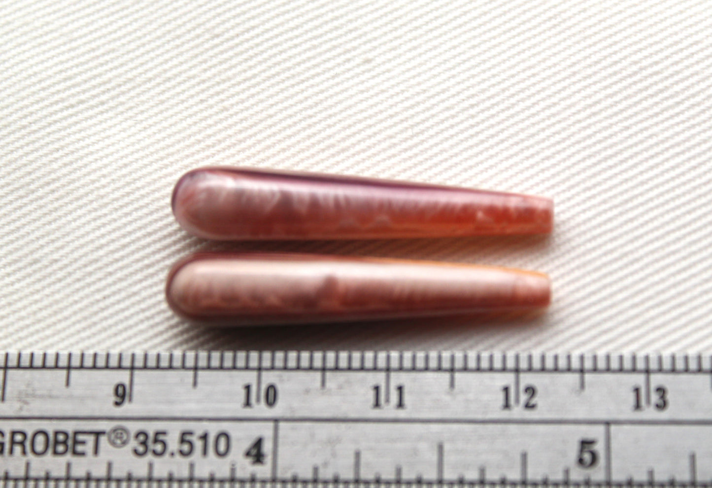 TWO Lion Paws Shell drop 6x30MM top drilled
