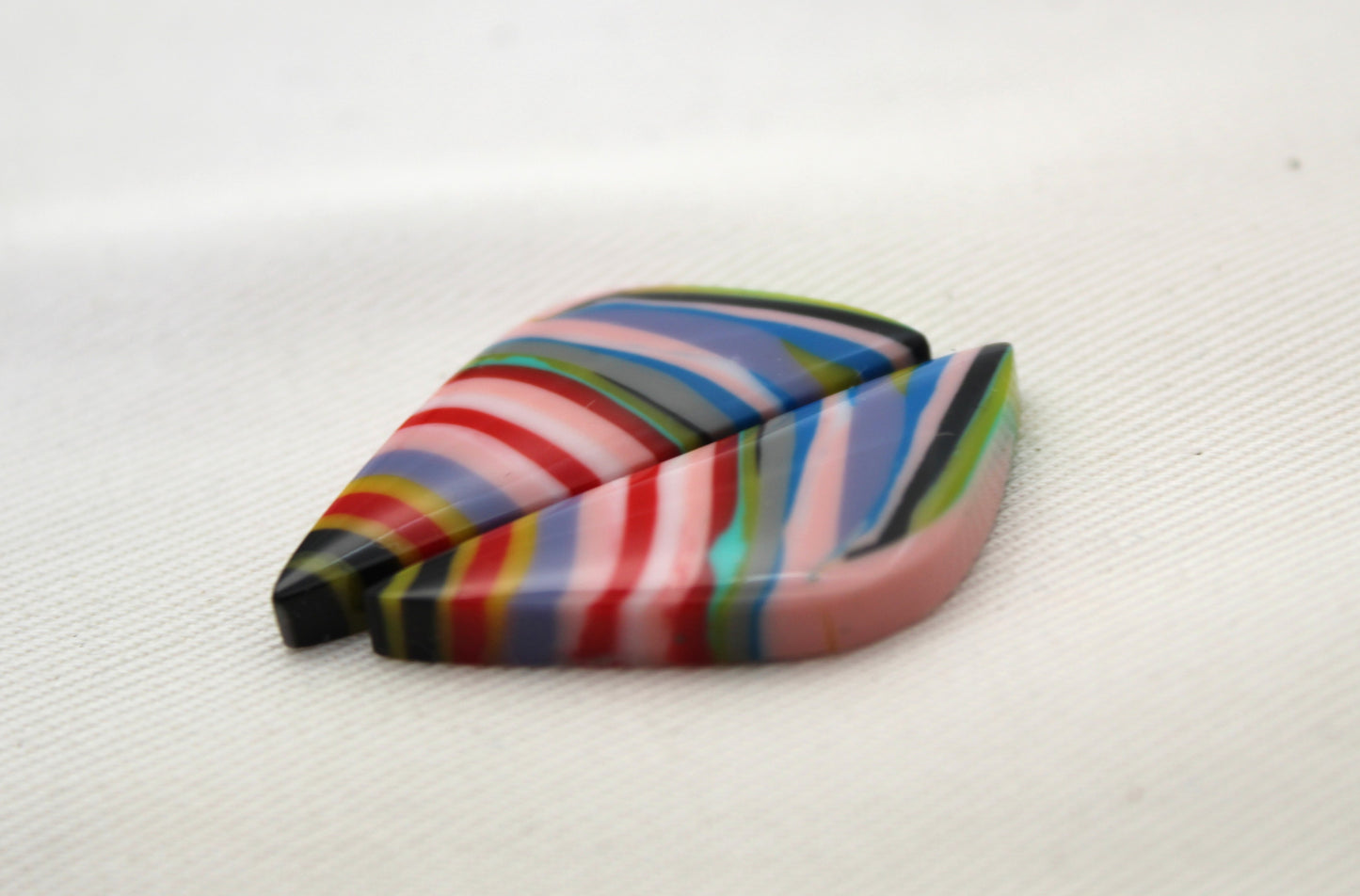 Surfite Cabochon Pair multicolors