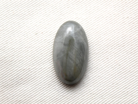 One Toad eye cabochon Gemstone gray Oval 14X25MM