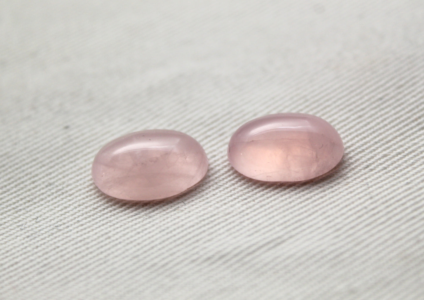 <tc>Paire de cabochons Quartz Rose Pierres rondes 8MM</tc>