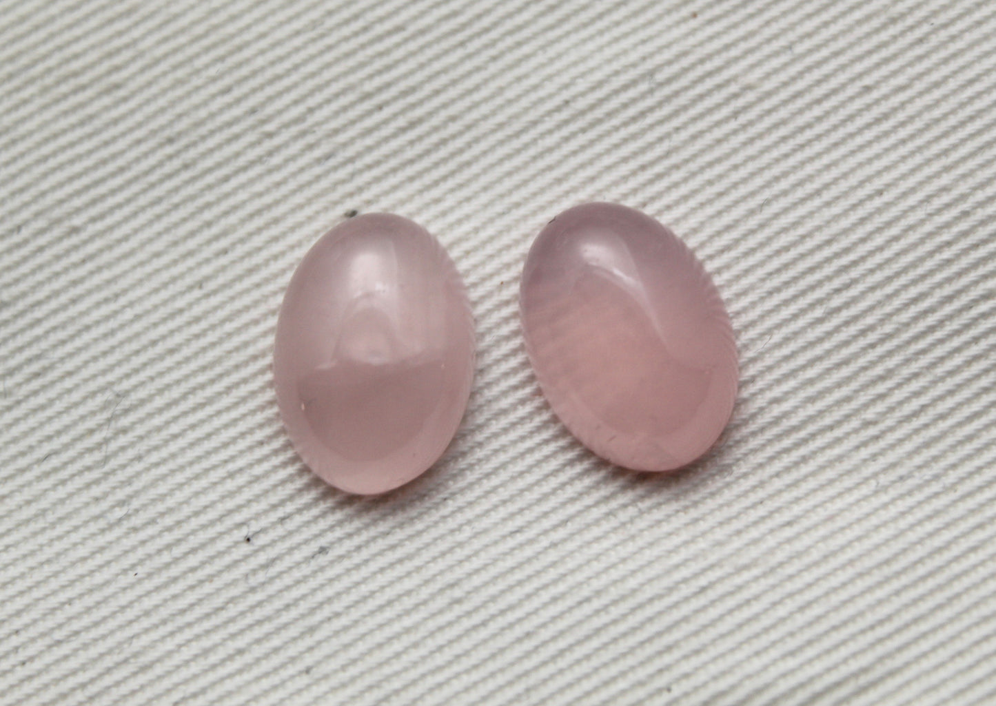 <tc>Paire de cabochons Quartz Rose Pierres rondes 8MM</tc>