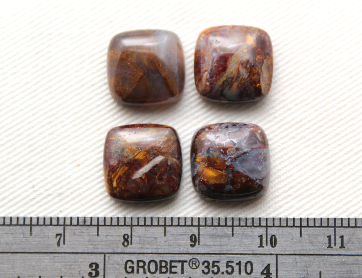DEUX Pietersite Cabochon bouclier forme pierre précieuse naturelle