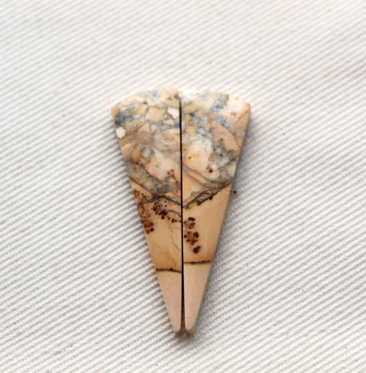 Maligano Jasper cabochons pair Gemstone triangle