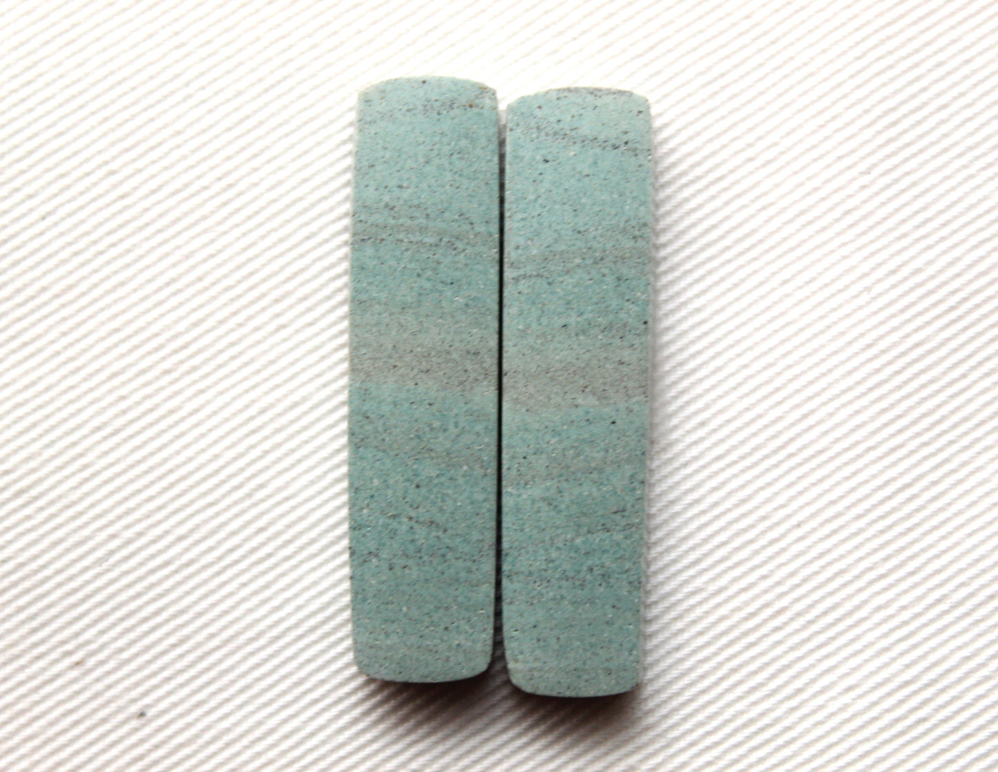 Pair of green Jasper Cabochons gemstones rectangle