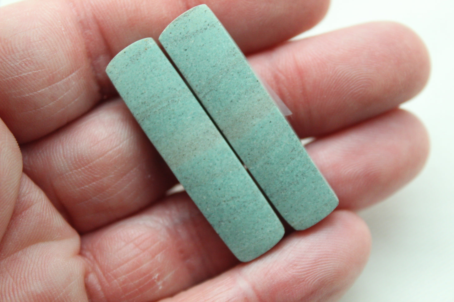 Pair of green Jasper Cabochons gemstones rectangle