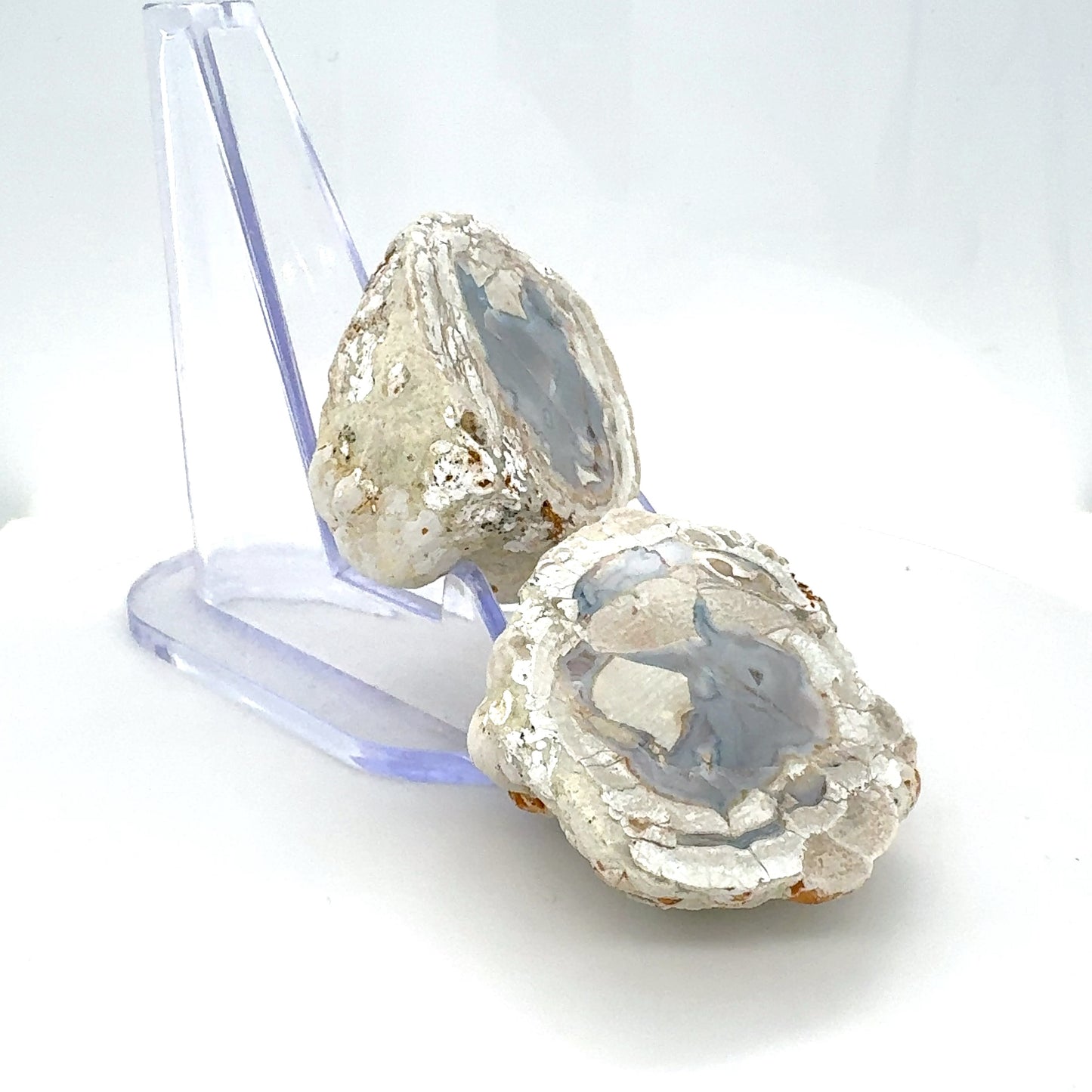 Natural Quartz Agate geode Mont Lyall Canada polished