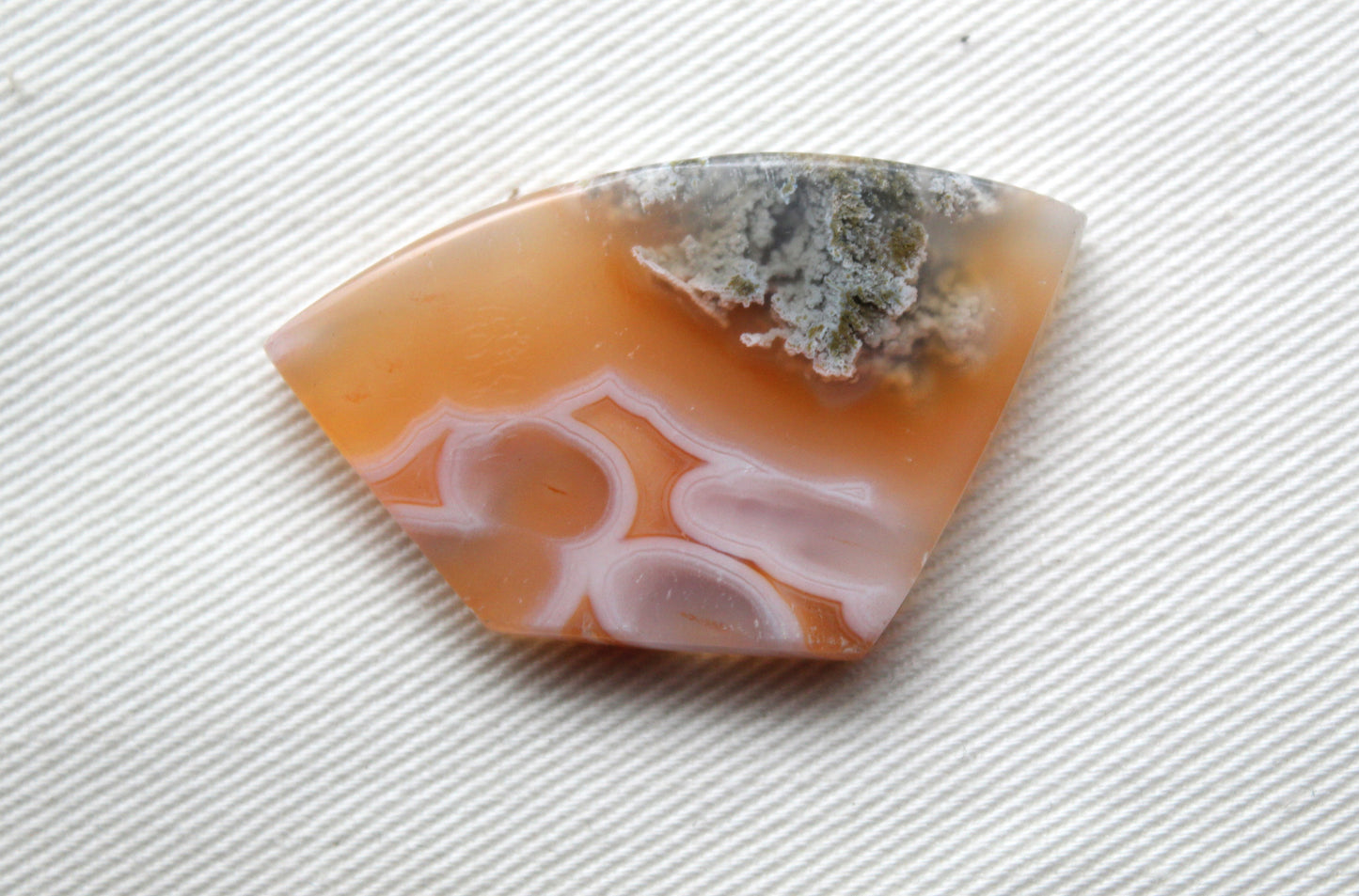 SUPERB Indonesian Agate Cabochon Gemstone