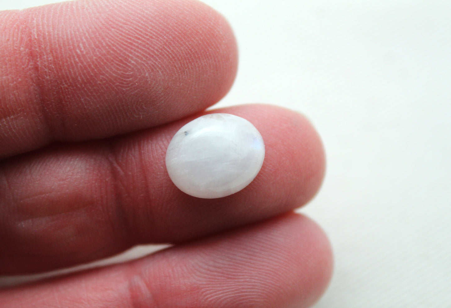 <tc>Deux cabochons de Pierre de Lune ovale 12X10MM</tc>