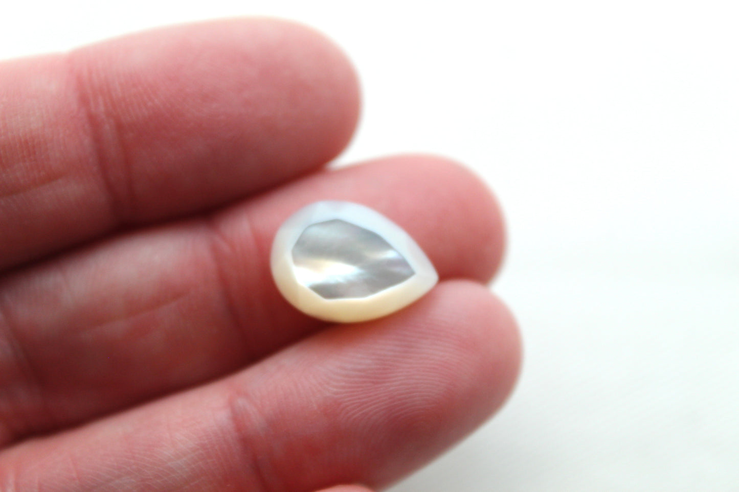 DEUX cabochons Nacre Pierres gemmes rondes 10MM
