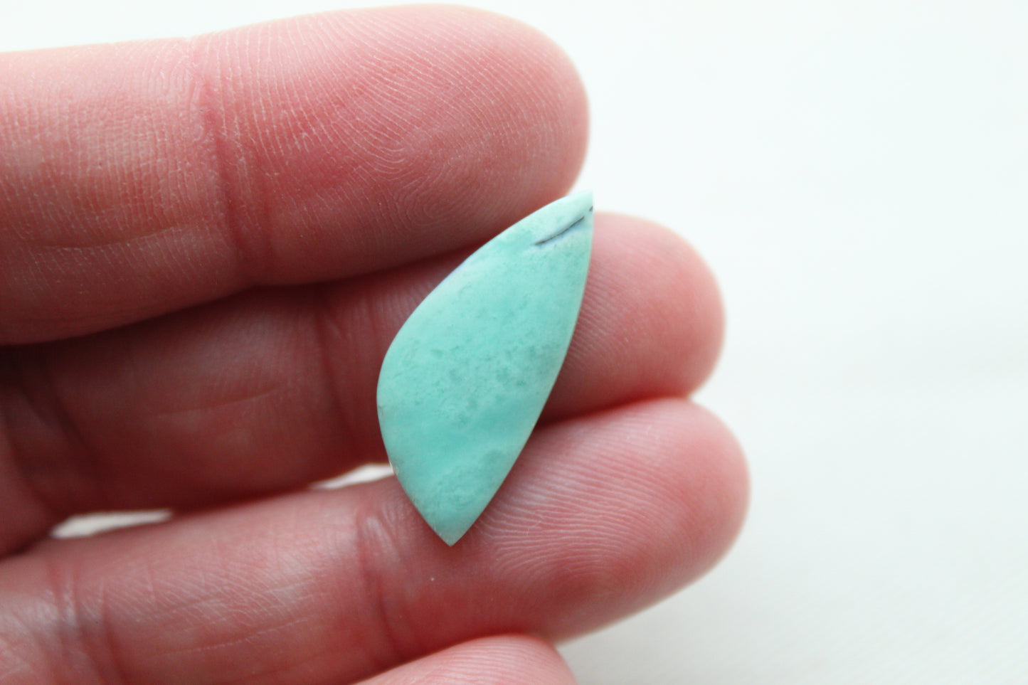 PETITS Cabochons taille bague en bois opalisé bleu