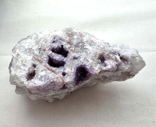Canadian Amethyst gemstone Specimen rough