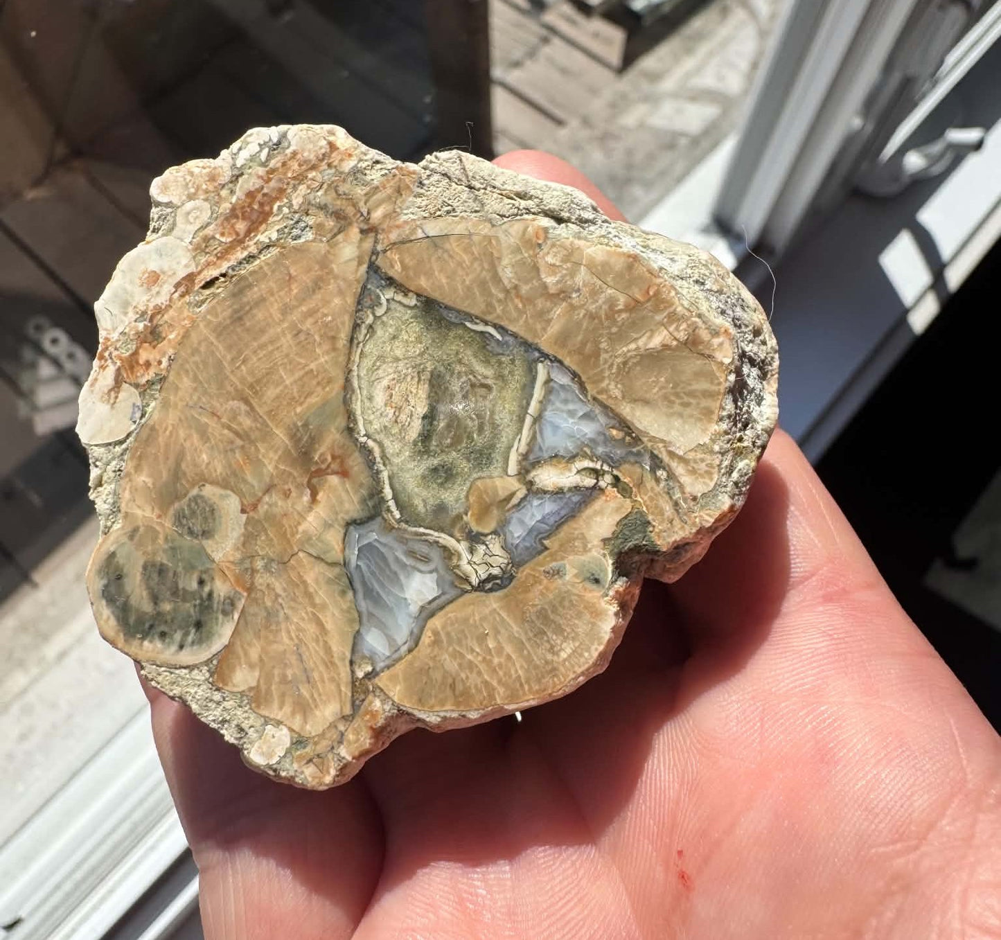 Nice Natural Agate Mont Lyall Canada Chunk