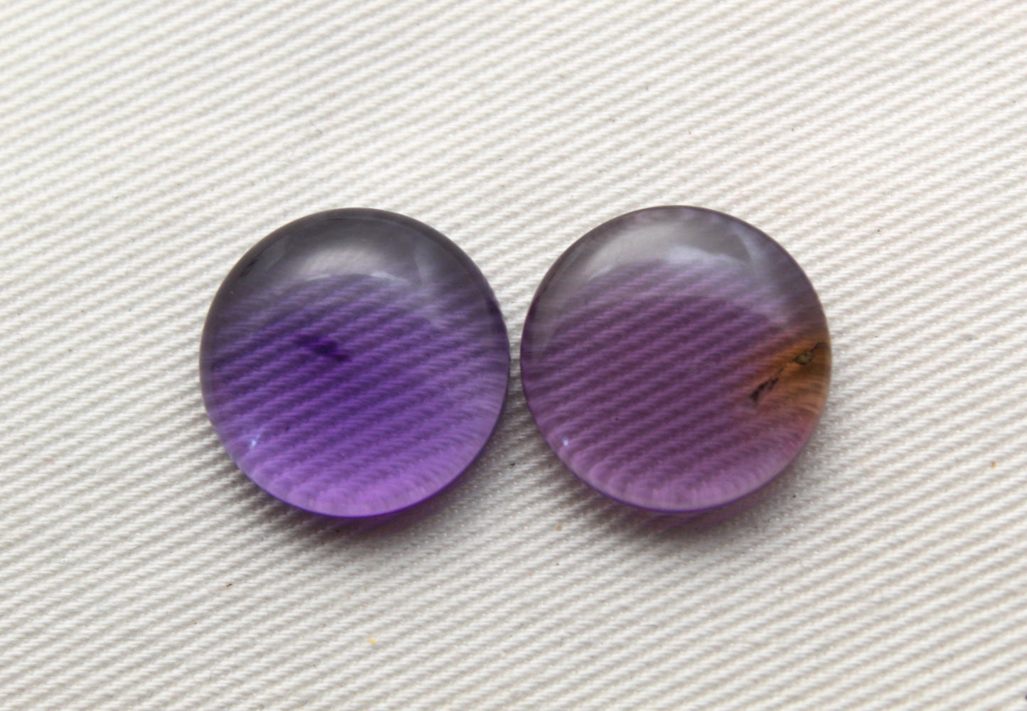 DEUX Cabochons Améthyste ronds 16MM violet