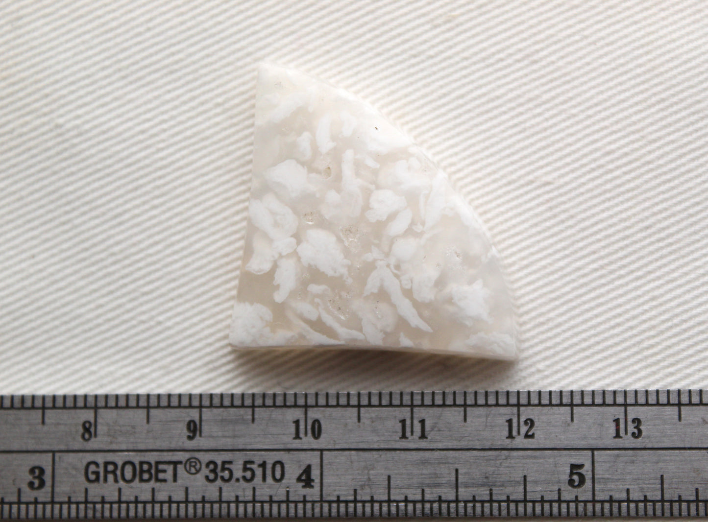 WHITE Sugar water flower Agate Cabochon gemstone