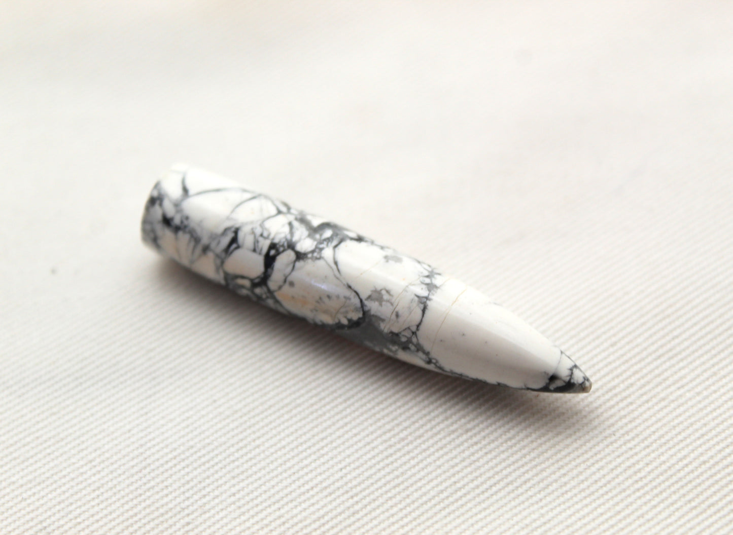 Large Maligano Jasper Bullet Gemstone White grey