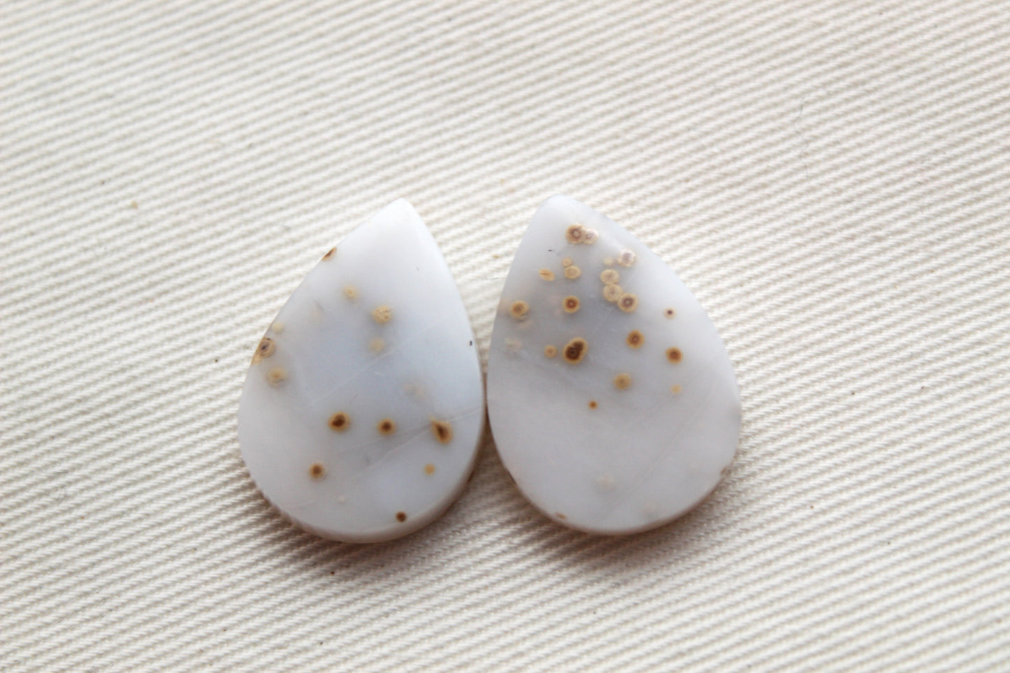 Polka Dot Agate Cabochon Gemstones Pear