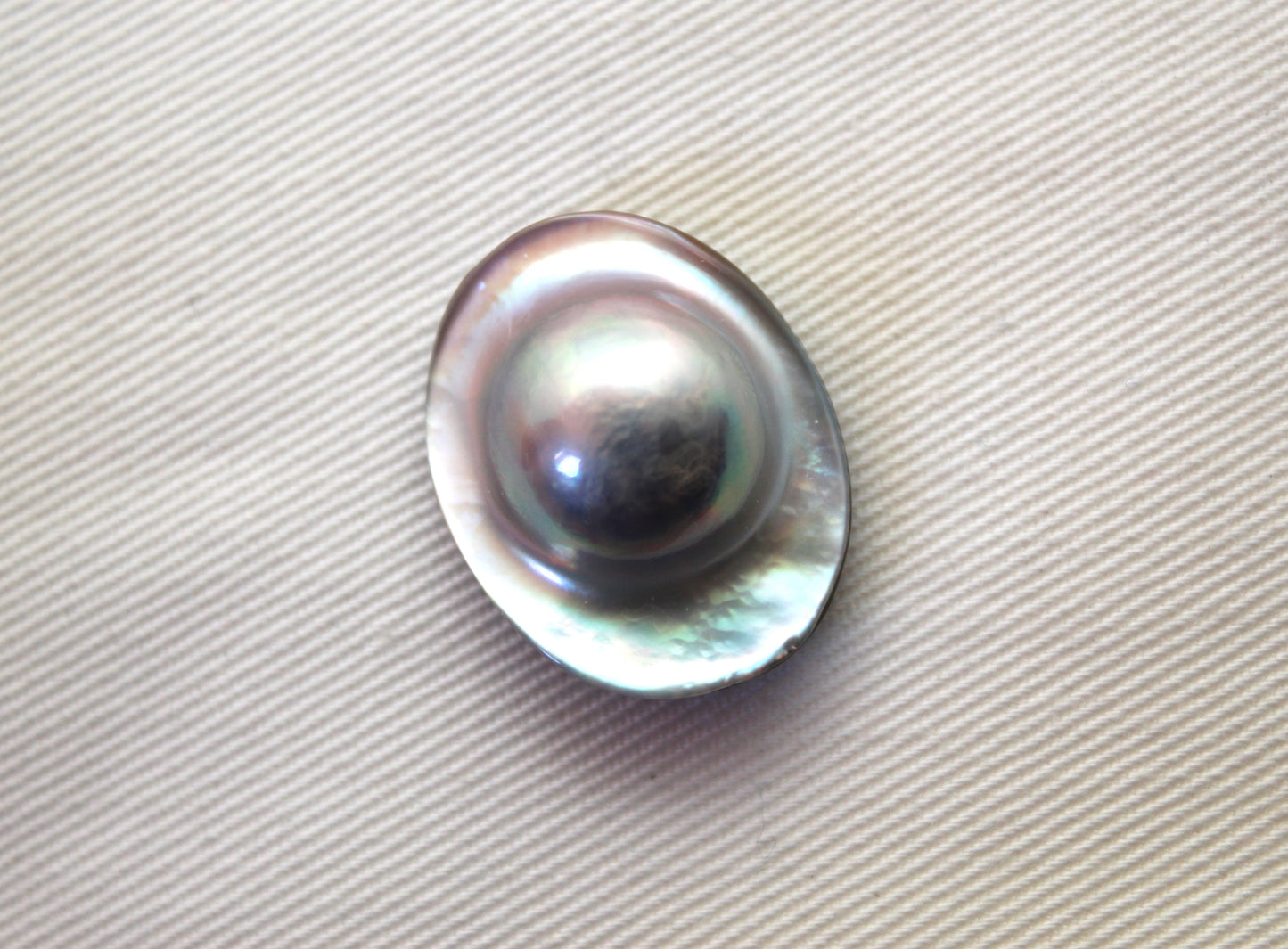 Une Perle de Tahiti Semi Ronde 11MM NON PERCEE