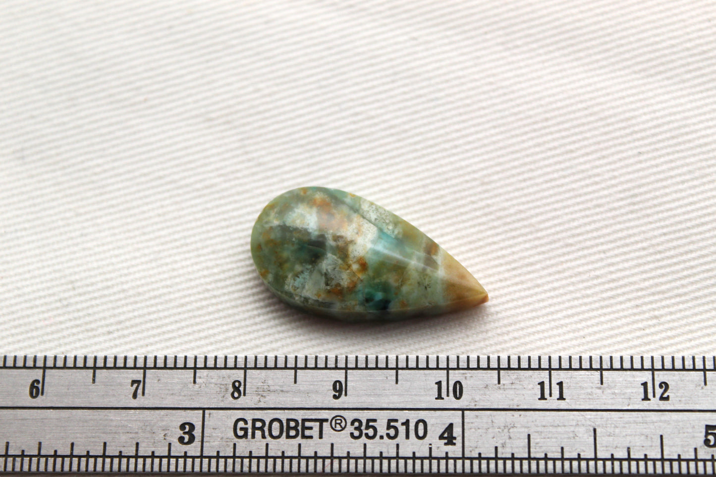 Opalized Wood Cabochon oval natural gemstone (Copie)