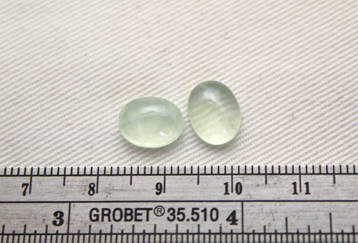 TWO prehnite cabochons Gemstones Oval 8x10MM